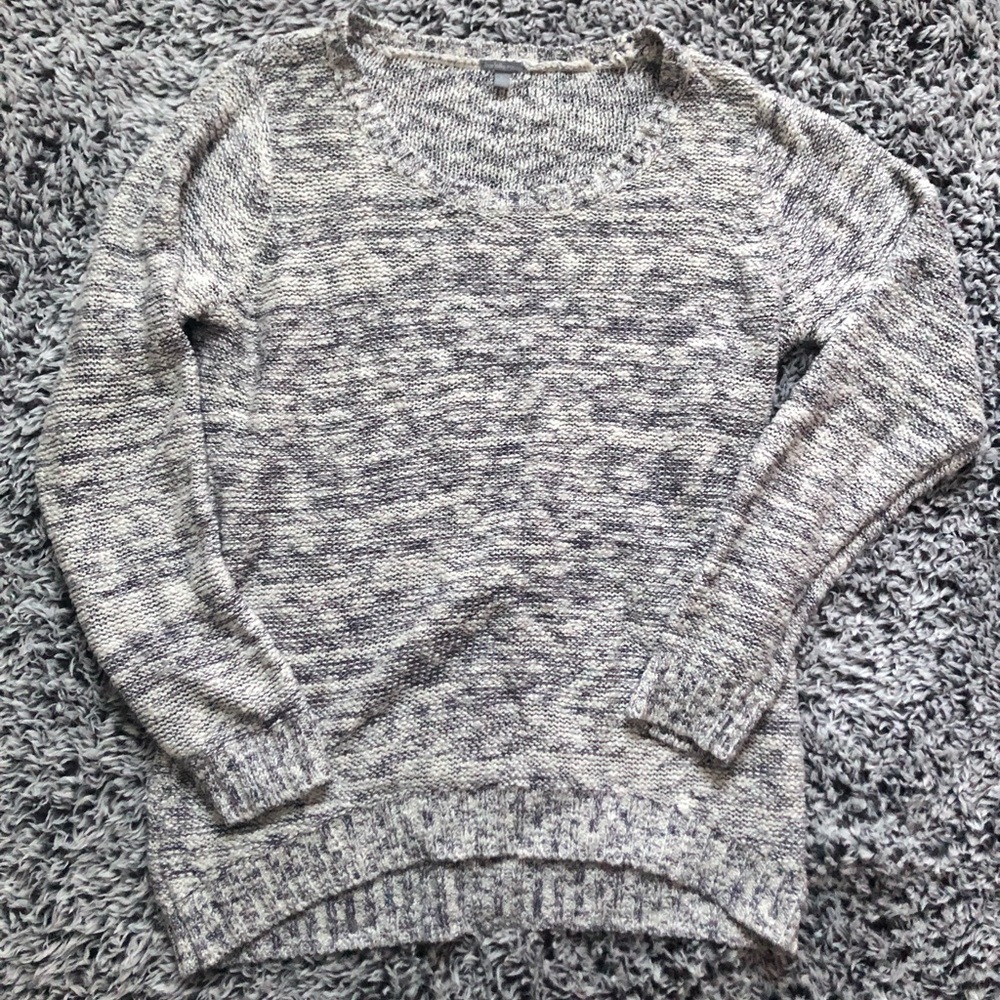 Charlotte Russe White and Navy Knit Sweater